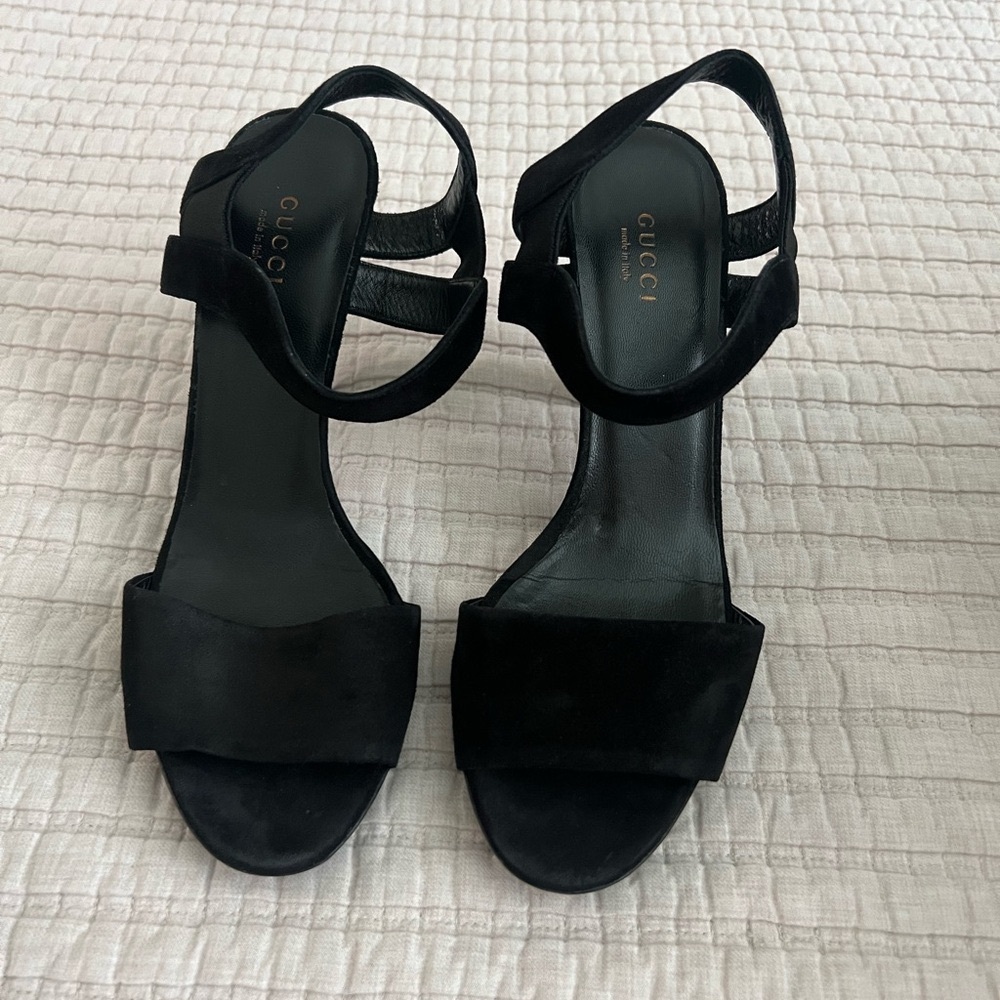 Gucci Unique Black Conial Sandals SZ 38